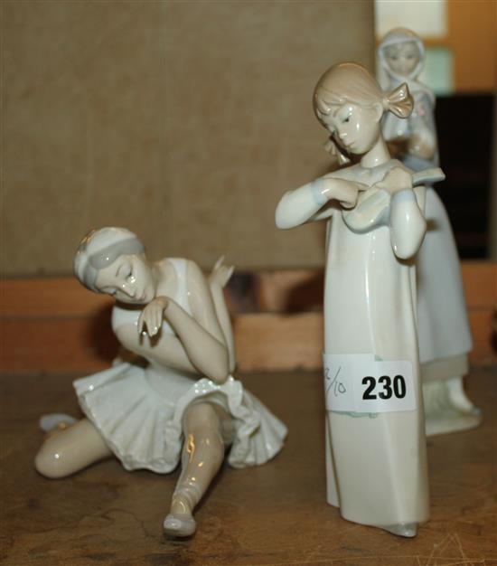 3 Lladro figures with boxes